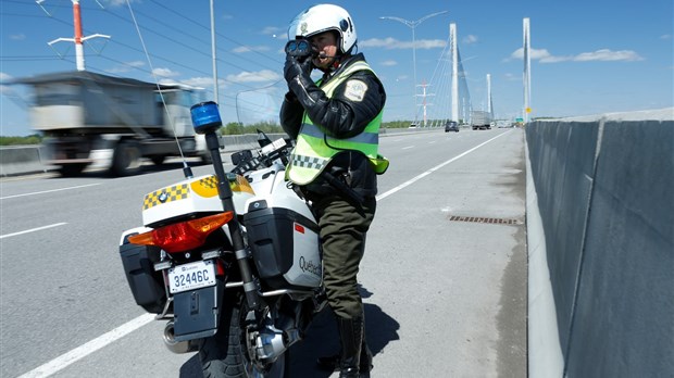 Plus de 15 000 constats d'infraction pour contrer la vitesse au volant
