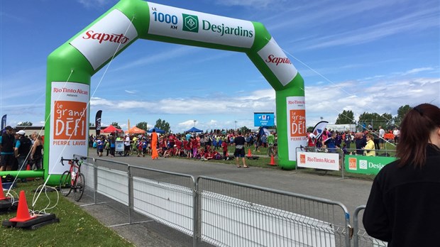 Accueil chaleureux pour les cyclistes du Grand Défi Pierre Lavoie à Rimouski