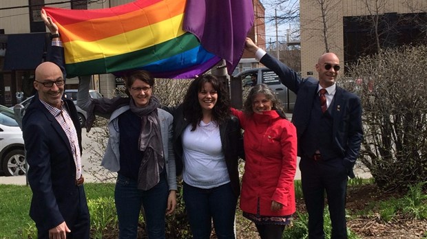 Rimouski déploie les couleurs de l’arc-en-ciel pour contrer l’homophobie et la transphobie