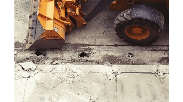 Réparation d'un bris d'aqueduc dans la rue Saint-Germain Est