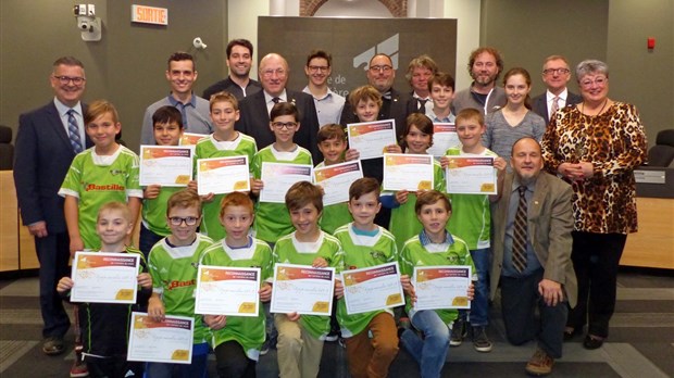 De jeunes sportifs reconnus comme athlètes du mois