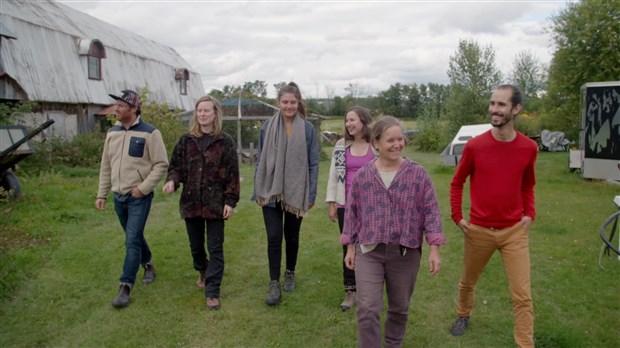 Cinq jeunes de HEC ont parcouru le Québec et filmé les projets bons pour le climat