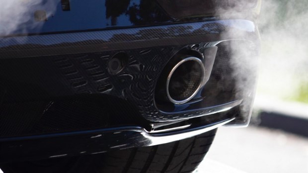 Marche au ralenti des véhicules: RImouski veut réduire ses émissions de gaz à effet de serre