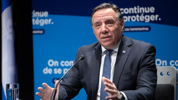 Drame de Québec :« Les heures passent, mais la douleur reste vive », dit François Legault