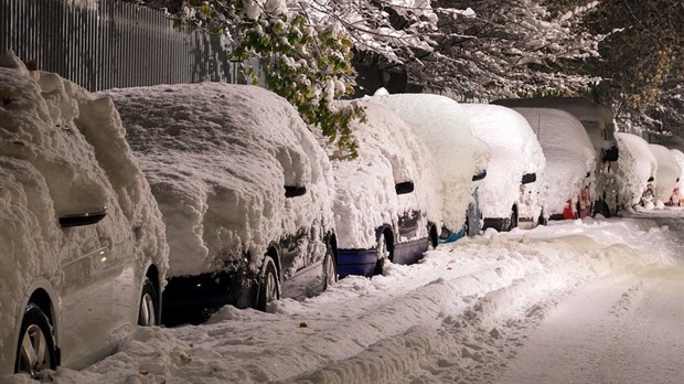 Stationnement hivernal de nuit : Rimouski élargit son projet pilote