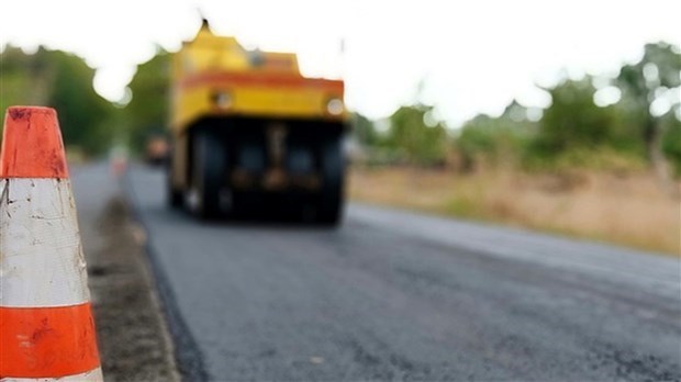 Des travaux de marquage au sol sur la rue Témiscouata à Rivière-du-Loup