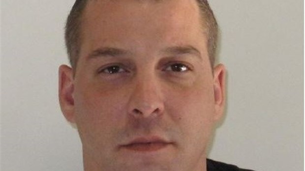 Agression sexuelle armée : Daniel Thibeault est recherché par la police