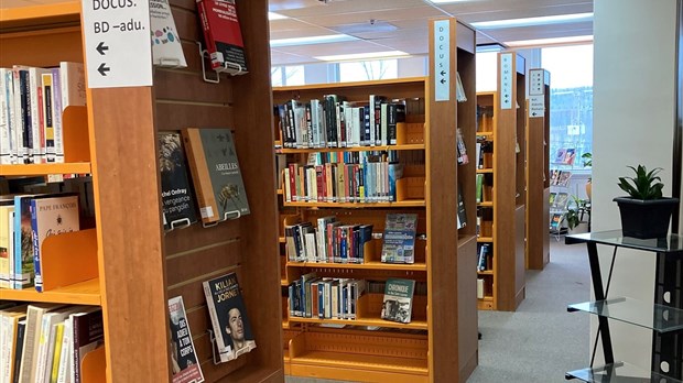 Les rayons de la bibliothèque Françoise-Bédard maintenant accessibles