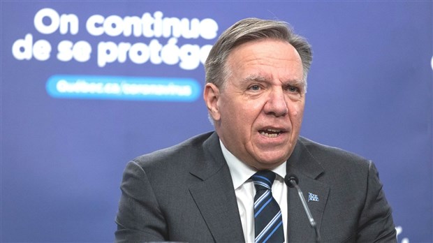 « Faut y aller mollo » — François Legault