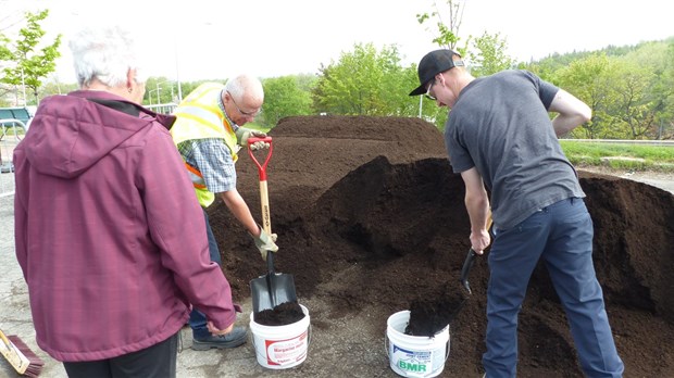 Du compost distribué ce samedi au carré Dubé