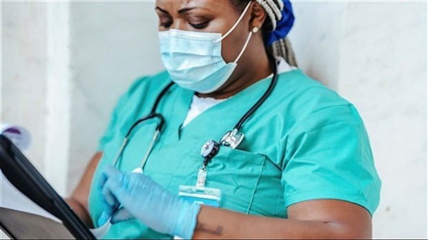 22 nouvelles bourses disponibles pour la formation accélérée d’infirmière auxiliaire
