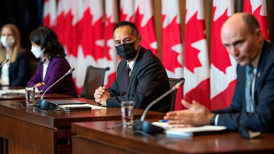 COVID-19: «Ce n’est pas la fin de la pandémie», dit la santé publique du Canada