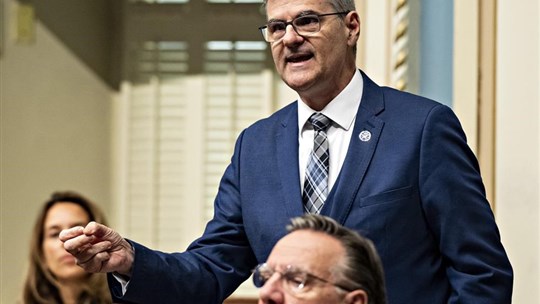 Crise à la SAAQ: tirs groupés contre le ministre responsable du numérique Éric Caire