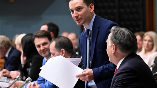 La Coalition avenir Québec veut hausser le salaire des élus de 30 000$