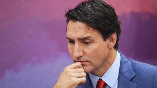 Les discussions sur les transgenres n'ont pas leur place au Canada, dit Trudeau