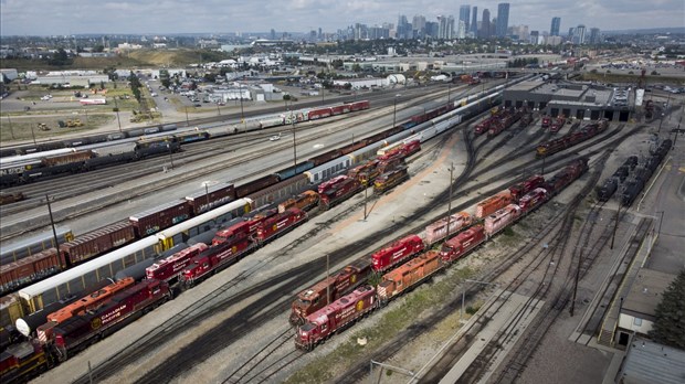 Le service des chemins de fer reprend lundi, alors que l'arrêt de travail est fini