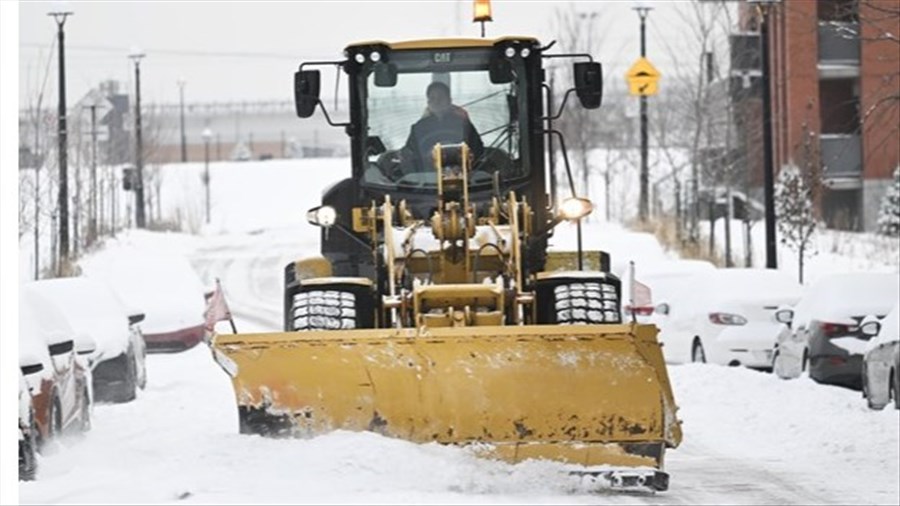 Plus de 360 000 foyers québécois sont sans électricité en raison de la neige lourde