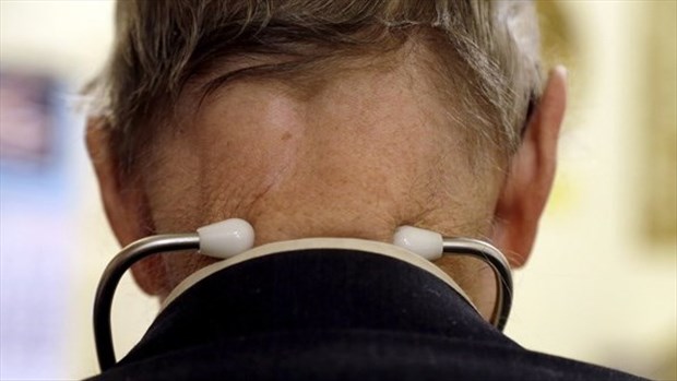 Rémunération des médecins: des expertes estiment que la réforme doit aller plus loin