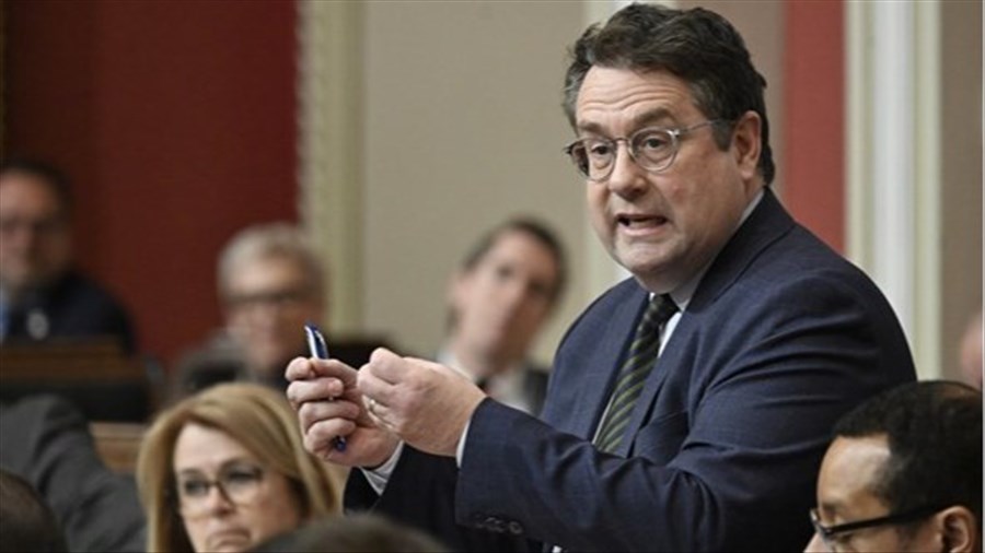 Laïcité à l'école: Drainville dépose des amendements pour renforcer son projet de loi