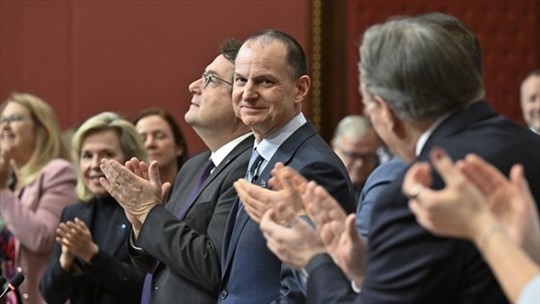 Un budget accueilli avec peu d'enthousiasme par plusieurs groupes