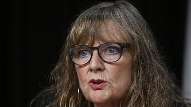 Québec lance une stratégie pour s'attaquer à la hausse des signalements à la DPJ