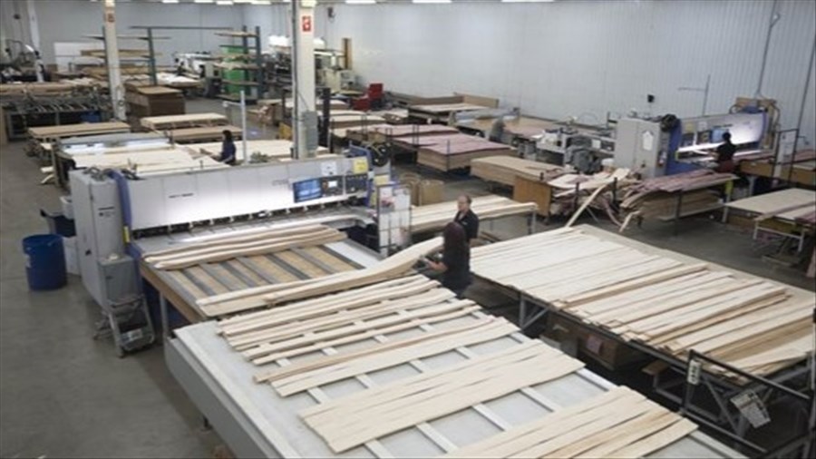 Les fabricants réclament des droits de douane sur les importations de bois