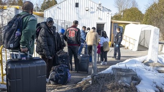 Le poids du Québec dans le Canada se maintient malgré une légère baisse de population
