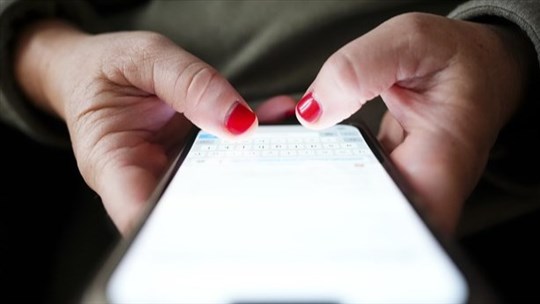 Les réseaux sociaux augmentent l'insatisfaction de l'image corporelle chez les ados