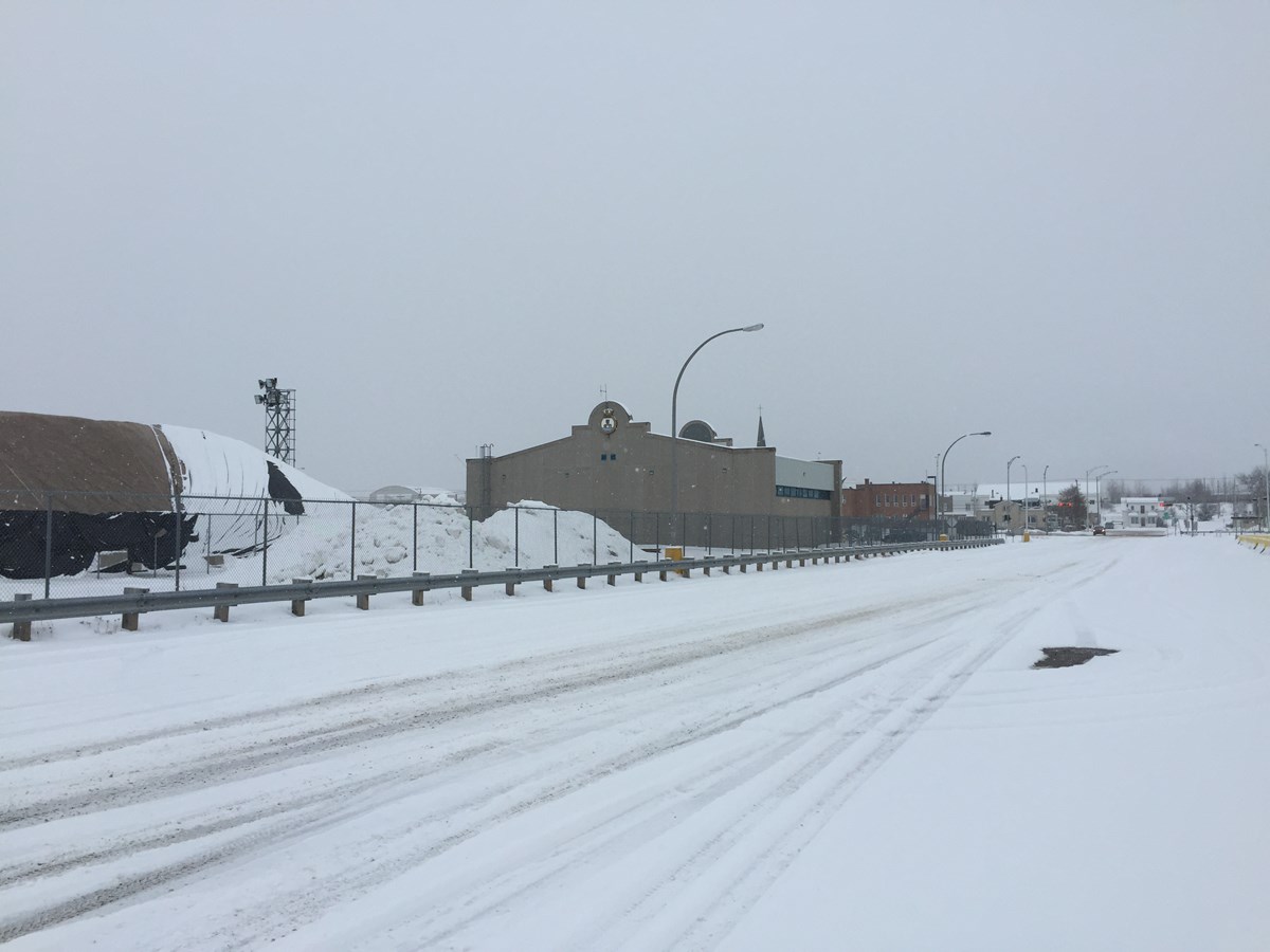 Port de Rimouski par une journée froide et brumeuse
